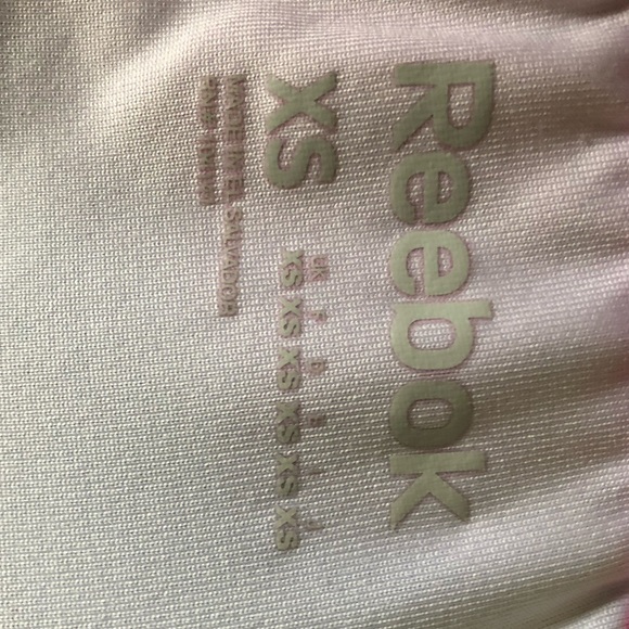 Reebok spandex shorts - Picture 4 of 5